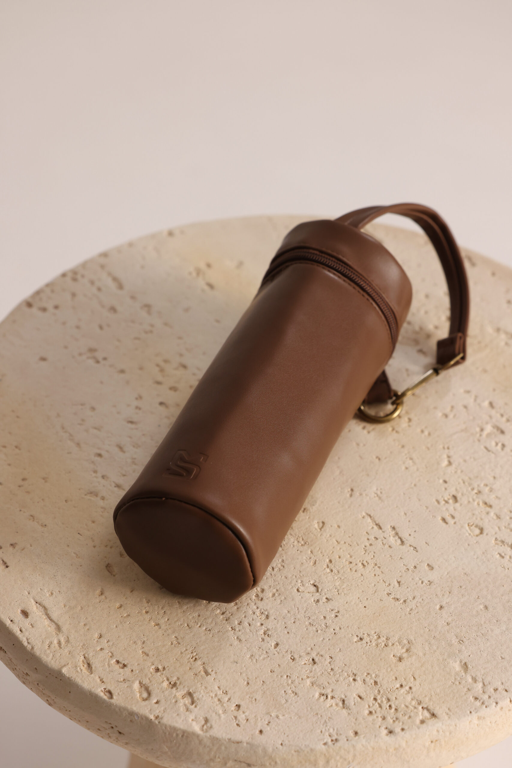 נרתיק בקבוק לתינוק צבע חום