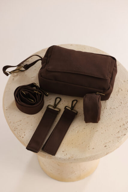 לורן חום כהה אביזרים